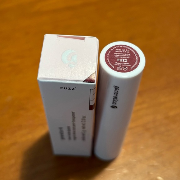 Glossier Generation G Sheer Matte Lipstick - Picture 8 of 16